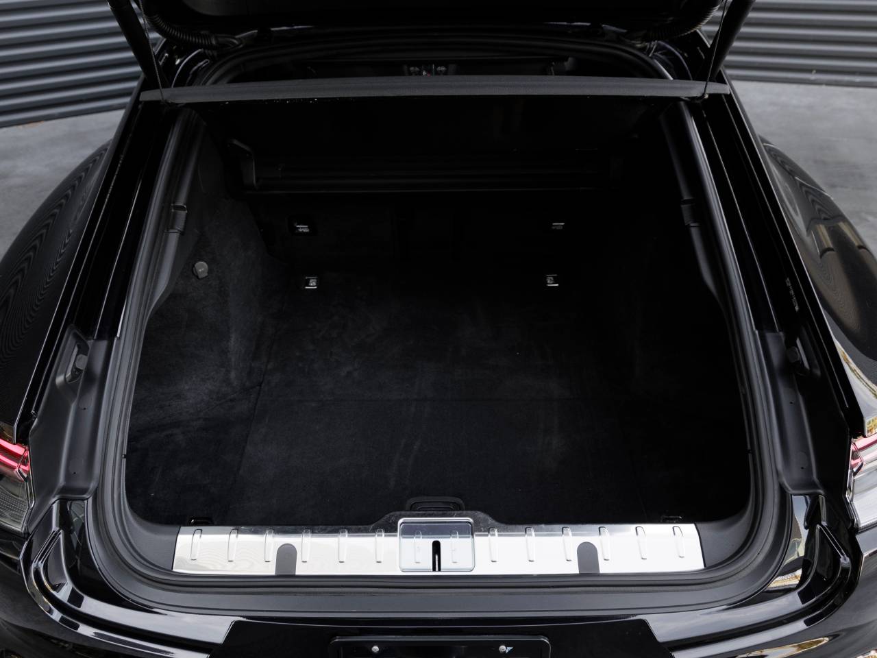 2022 Porsche Panamera Panamera Turbo S (MY22)