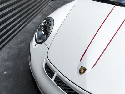 2011 Porsche 911 911 GT3 RS 4.0