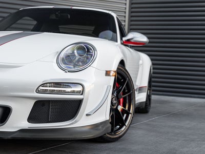 2011 Porsche 911 911 GT3 RS 4.0