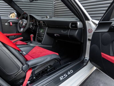 2011 Porsche 911 911 GT3 RS 4.0