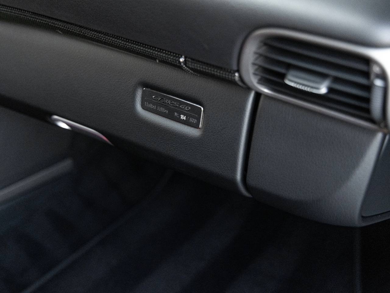 2011 Porsche 911 911 GT3 RS 4.0