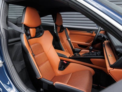 2024 Porsche 911 911 S/T