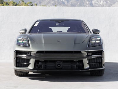 2026 Porsche Panamera E-Hybrid Turbo