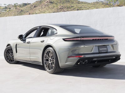 2026 Porsche Panamera E-Hybrid Turbo