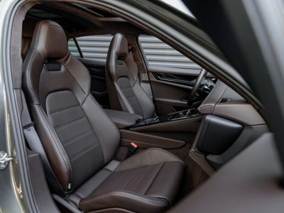 2026 Porsche Panamera E-Hybrid Turbo