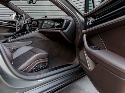 2026 Porsche Panamera E-Hybrid Turbo