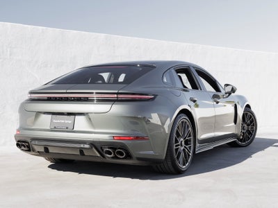 2026 Porsche Panamera E-Hybrid Turbo