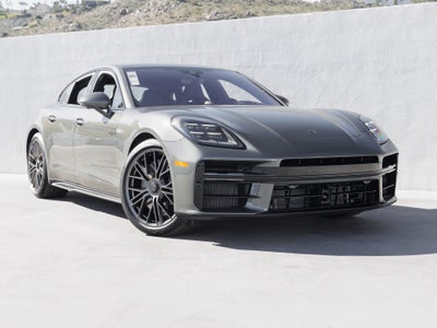 2026 Porsche Panamera E-Hybrid Turbo