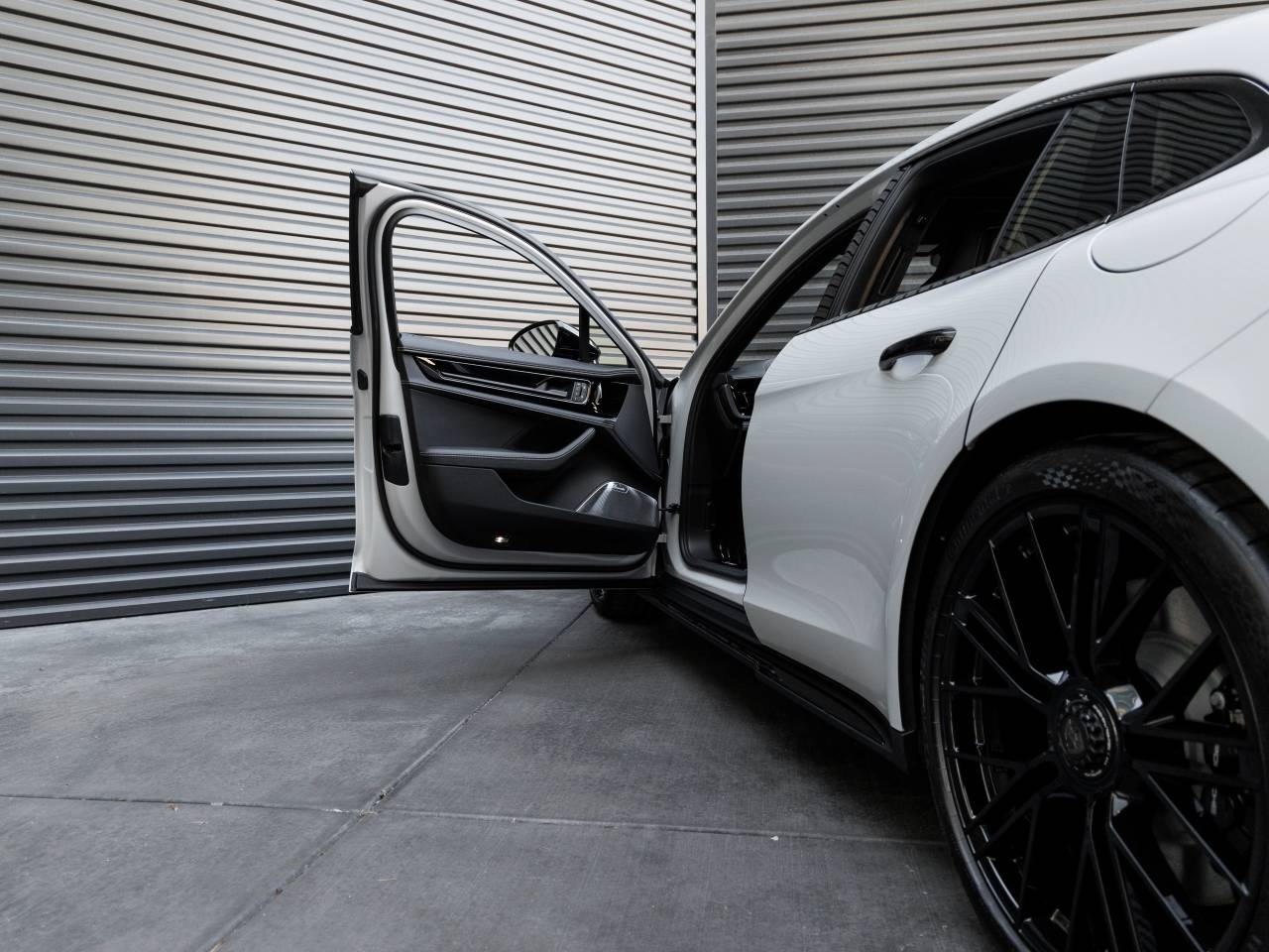 2026 Porsche Panamera Panamera Turbo E-Hybrid