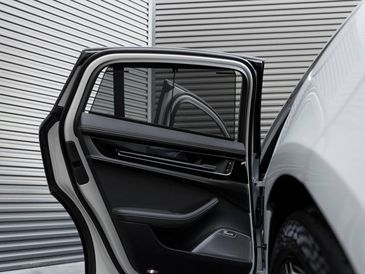 2026 Porsche Panamera Panamera Turbo E-Hybrid