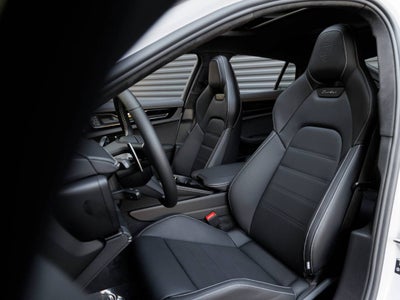 2026 Porsche Panamera Panamera Turbo E-Hybrid