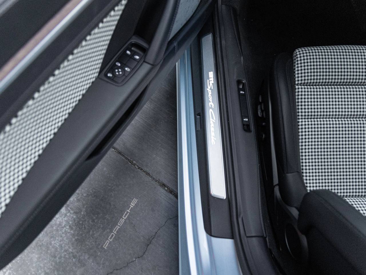 2023 Porsche 911 911 Sport Classic