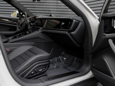 2026 Porsche Panamera Panamera GTS