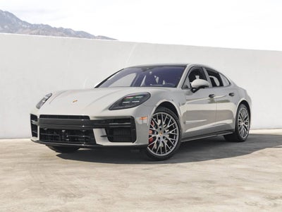 2026 Porsche Panamera Panamera GTS