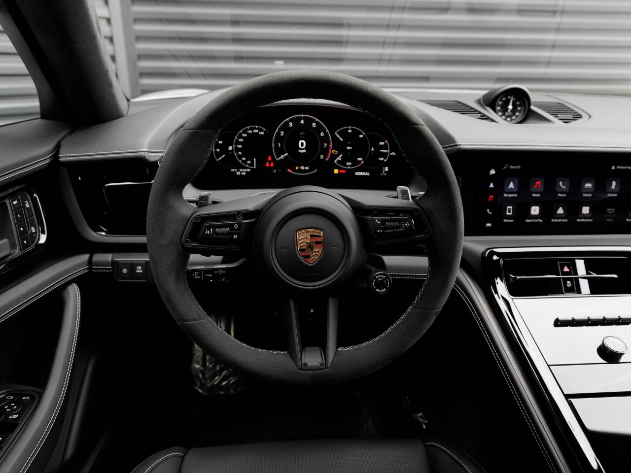 2026 Porsche Panamera Panamera GTS