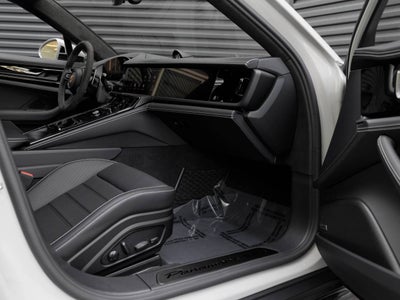 2026 Porsche Panamera Panamera GTS