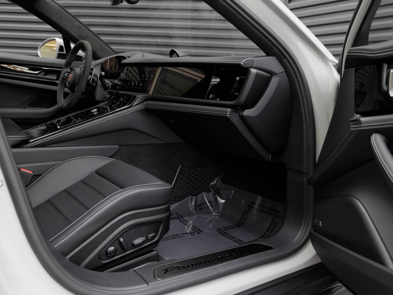 2026 Porsche Panamera Panamera GTS