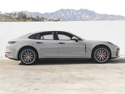 2026 Porsche Panamera Panamera GTS