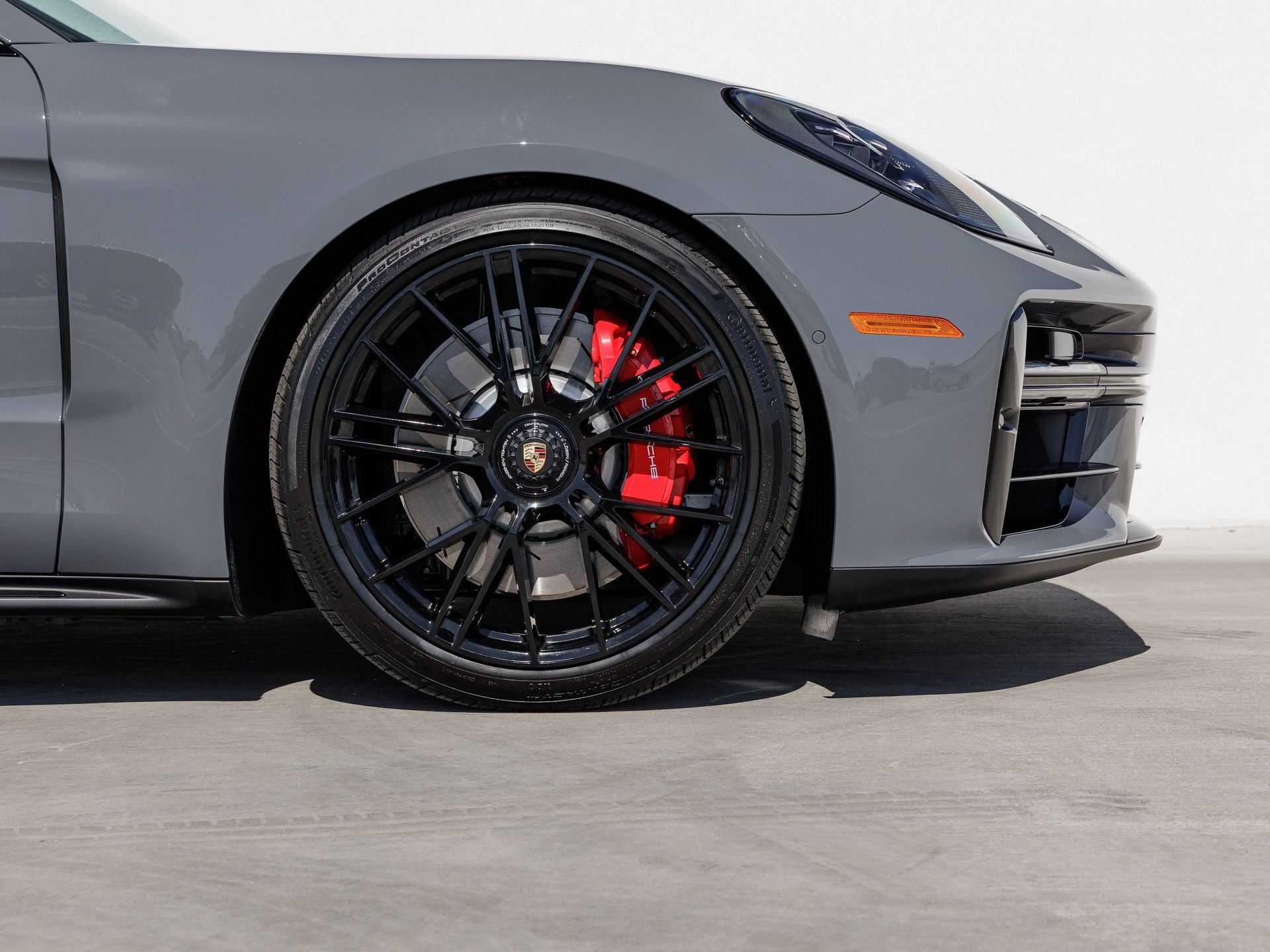 2026 Porsche Panamera Panamera GTS
