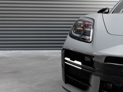 2026 Porsche Panamera Panamera GTS