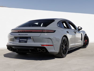 2026 Porsche Panamera Panamera GTS