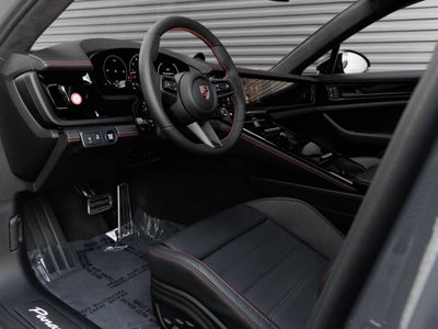 2026 Porsche Panamera Panamera GTS
