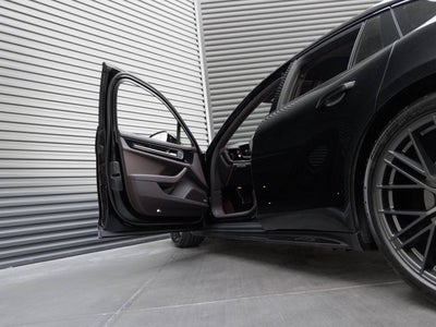 2026 Porsche Panamera Panamera GTS