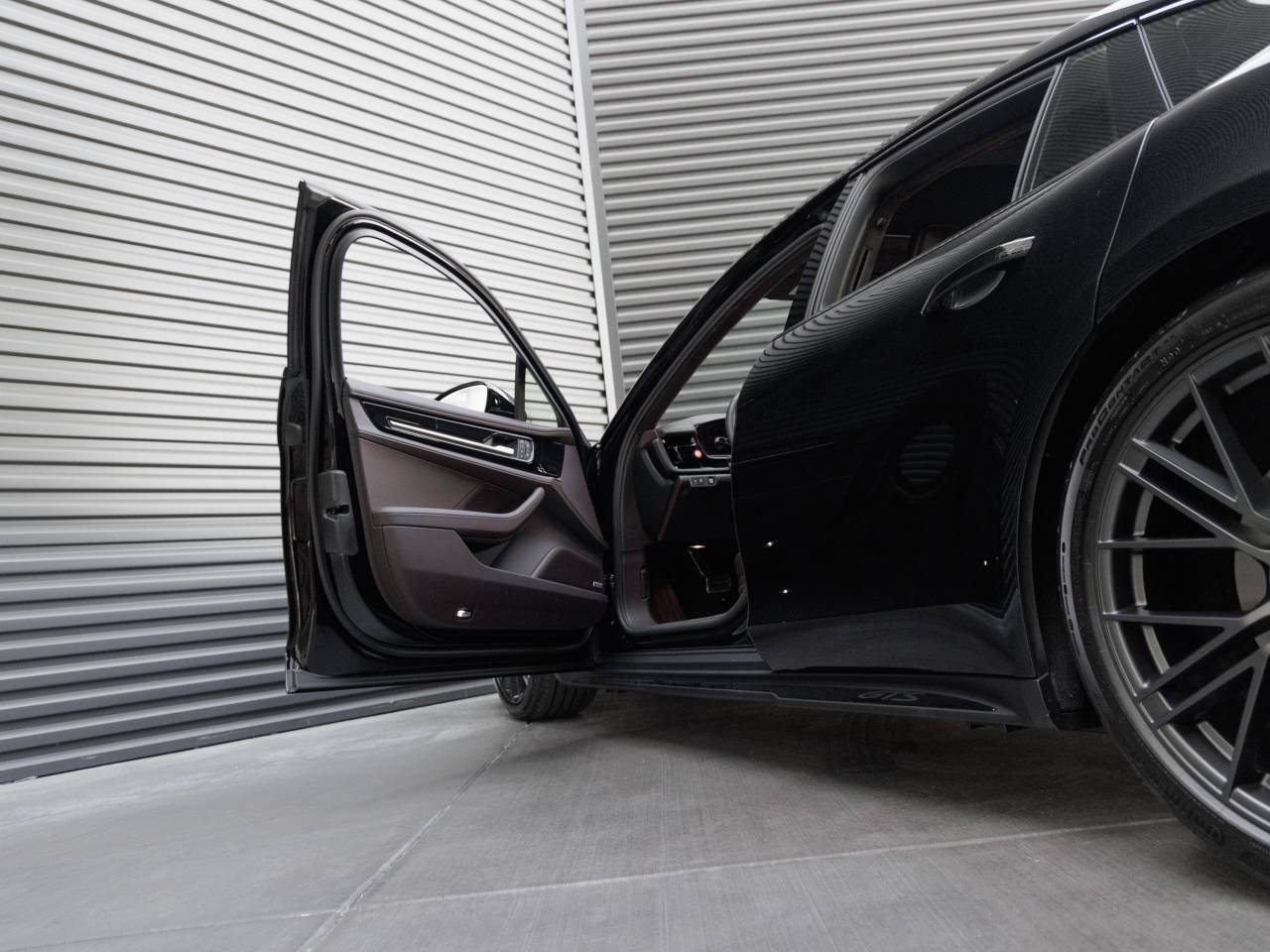 2026 Porsche Panamera Panamera GTS