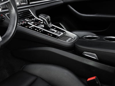 2018 Porsche Panamera Panamera Turbo S E-Hybrid