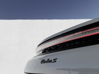 2026 Porsche Panamera Panamera Turbo S E-Hybrid