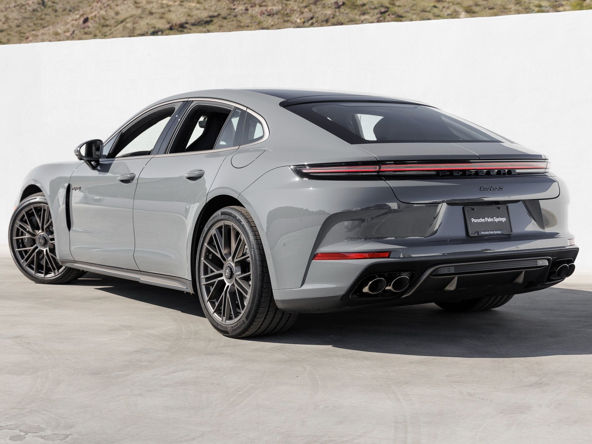 2026 Porsche Panamera Panamera Turbo S E-Hybrid