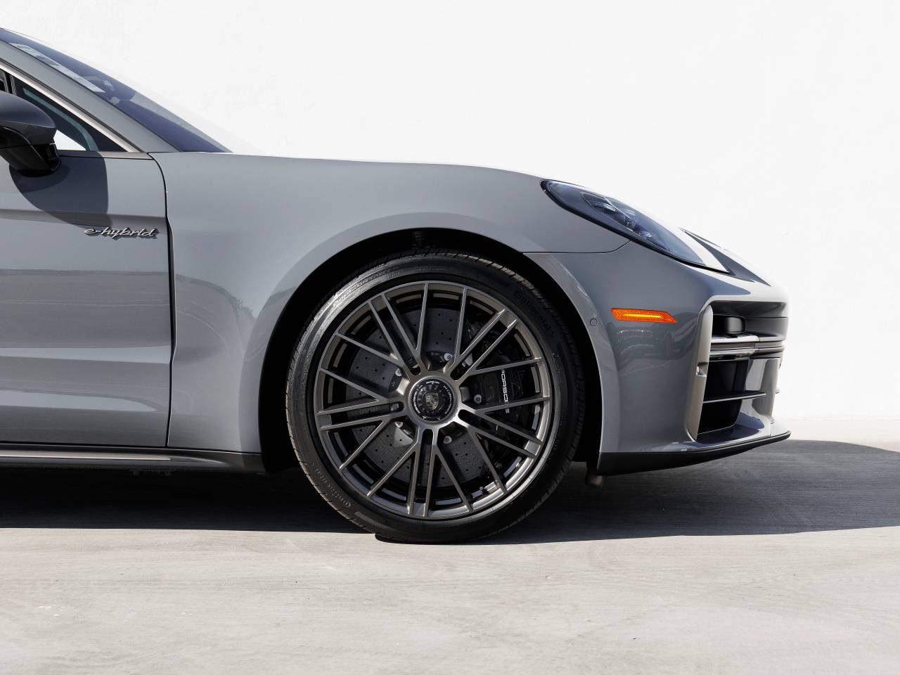 2026 Porsche Panamera Panamera Turbo S E-Hybrid