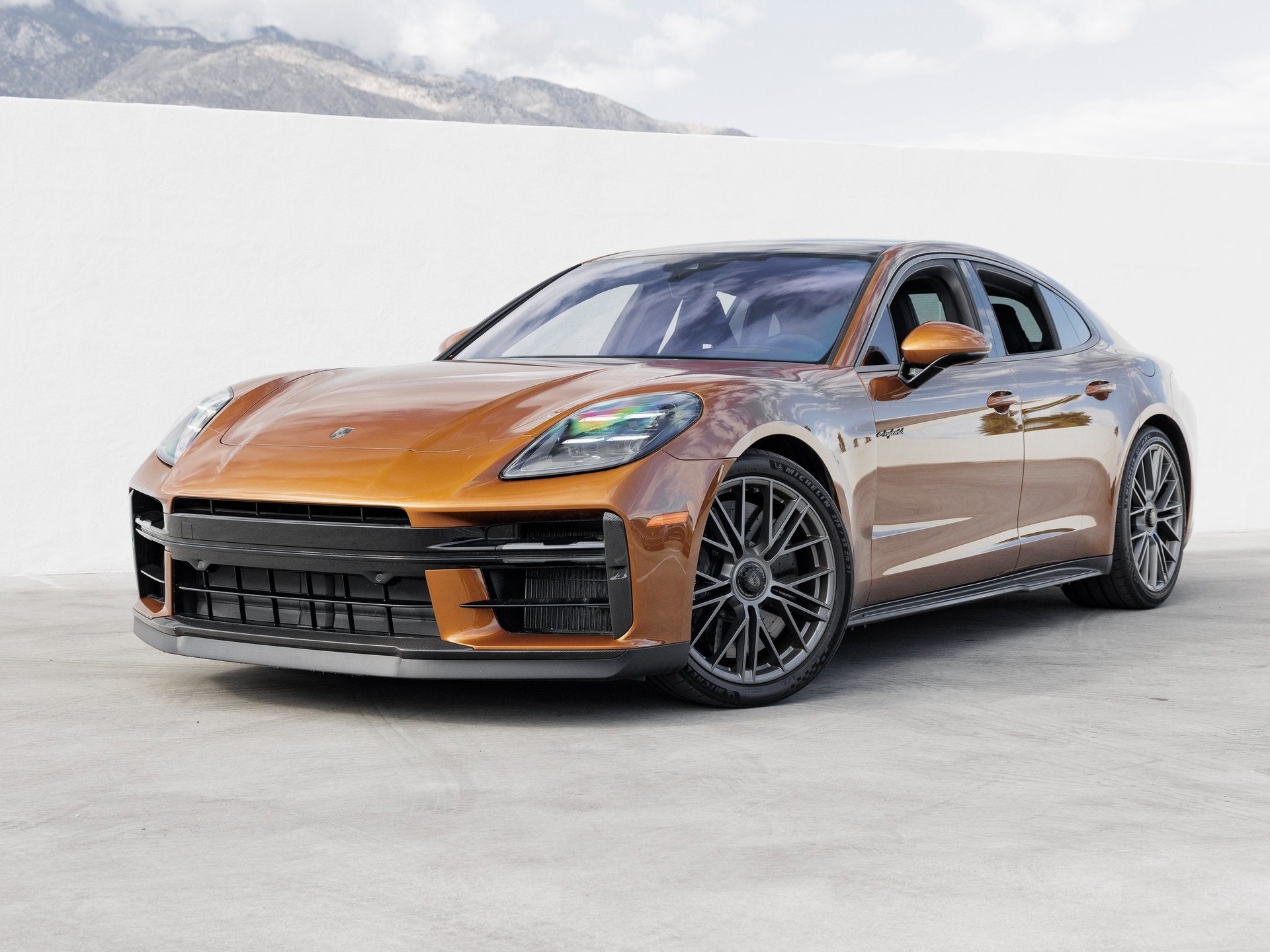 2025 Porsche Panamera Panamera Turbo S E-Hybrid