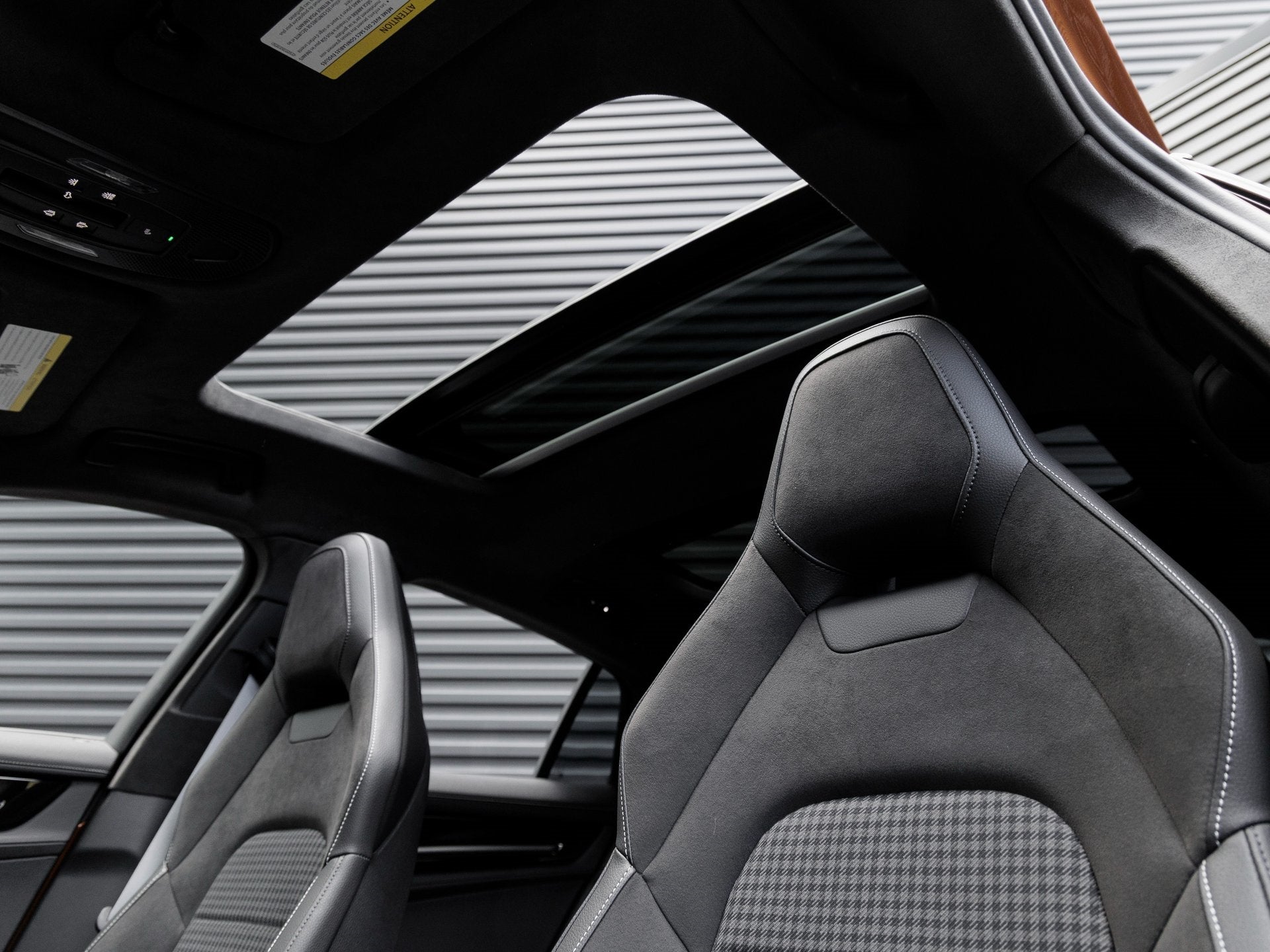 2025 Porsche Panamera Panamera Turbo S E-Hybrid