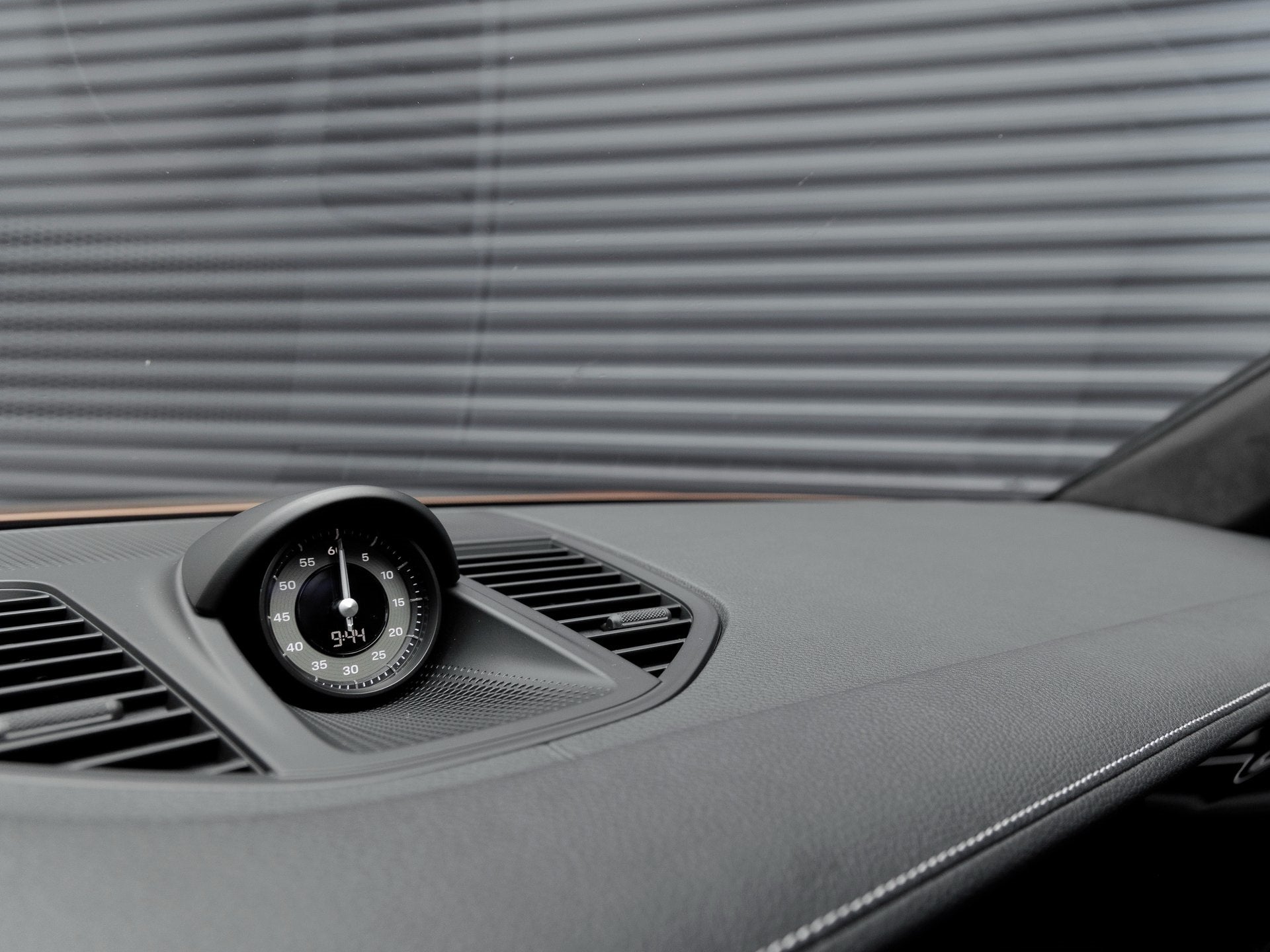 2025 Porsche Panamera Panamera Turbo S E-Hybrid