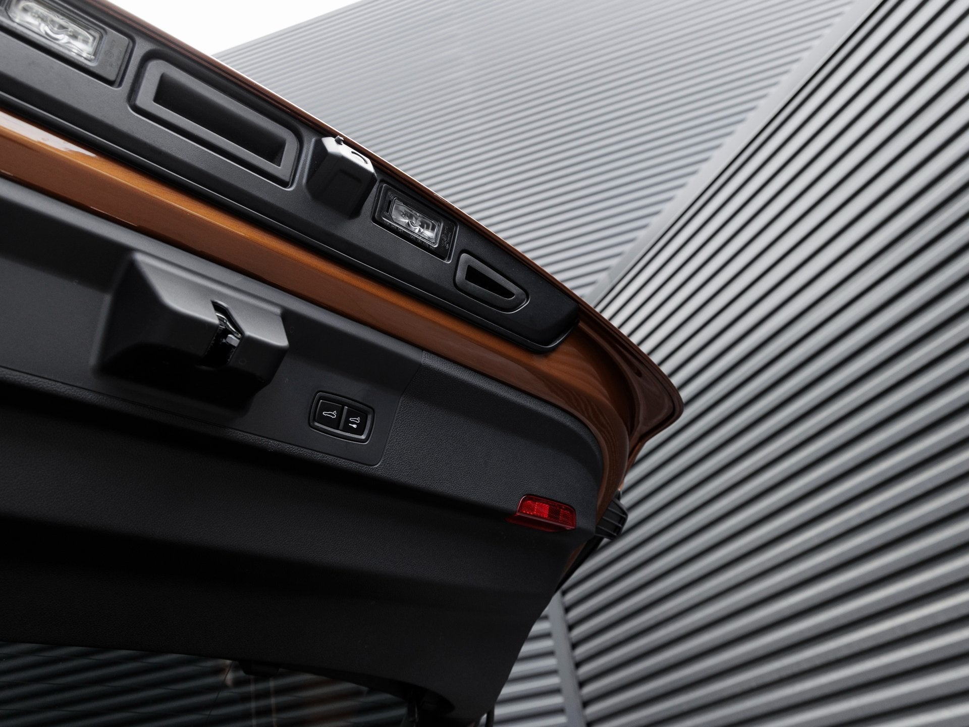 2025 Porsche Panamera Panamera Turbo S E-Hybrid