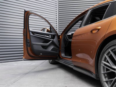 2025 Porsche Panamera Panamera Turbo S E-Hybrid