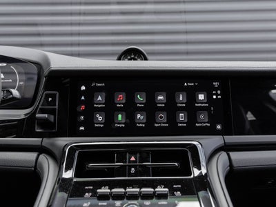 2025 Porsche Panamera Panamera Turbo S E-Hybrid