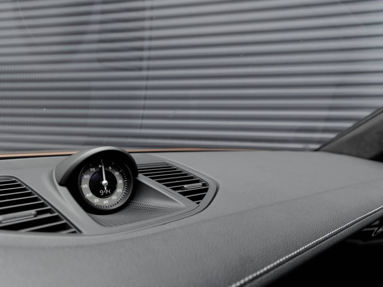 2025 Porsche Panamera Panamera Turbo S E-Hybrid