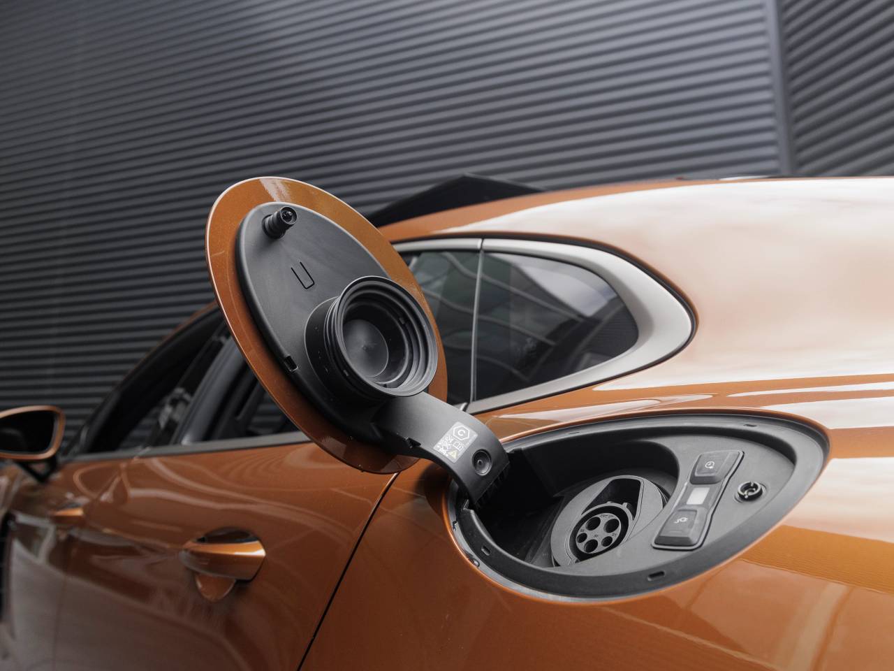 2025 Porsche Panamera Panamera Turbo S E-Hybrid