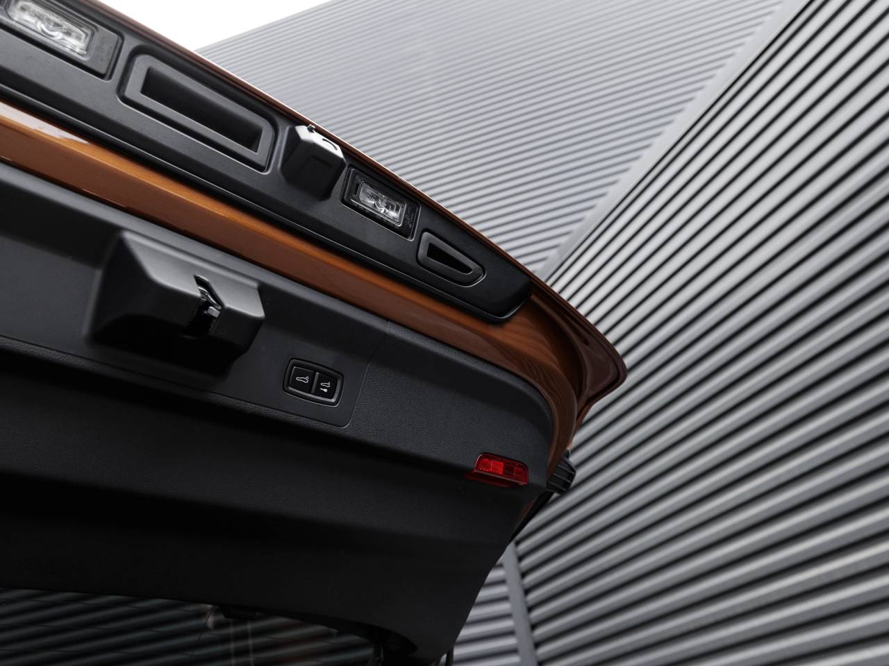 2025 Porsche Panamera Panamera Turbo S E-Hybrid