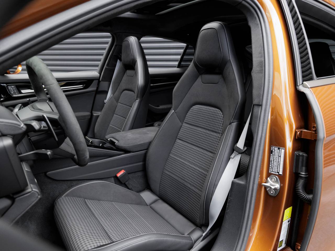 2025 Porsche Panamera Panamera Turbo S E-Hybrid