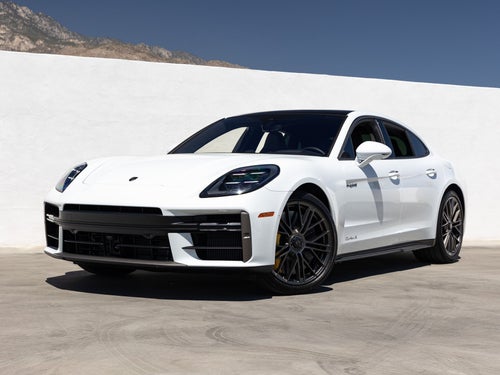 2026 Porsche Panamera Turbo S E-Hybrid