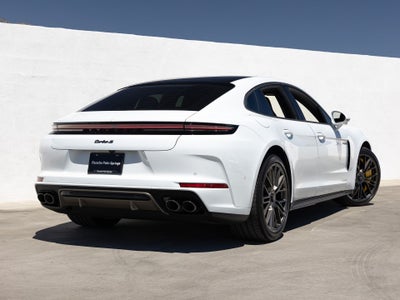 2026 Porsche Panamera Turbo S E-Hybrid