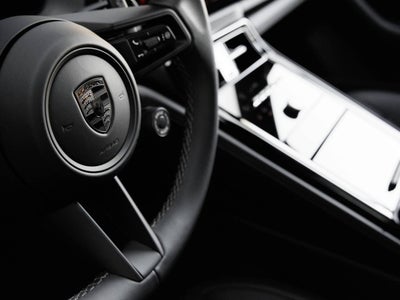 2026 Porsche Panamera Turbo S E-Hybrid