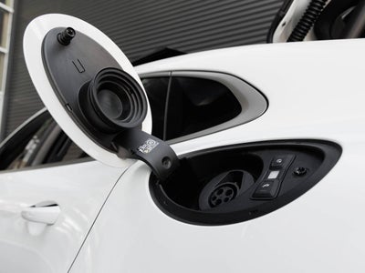 2026 Porsche Panamera Turbo S E-Hybrid