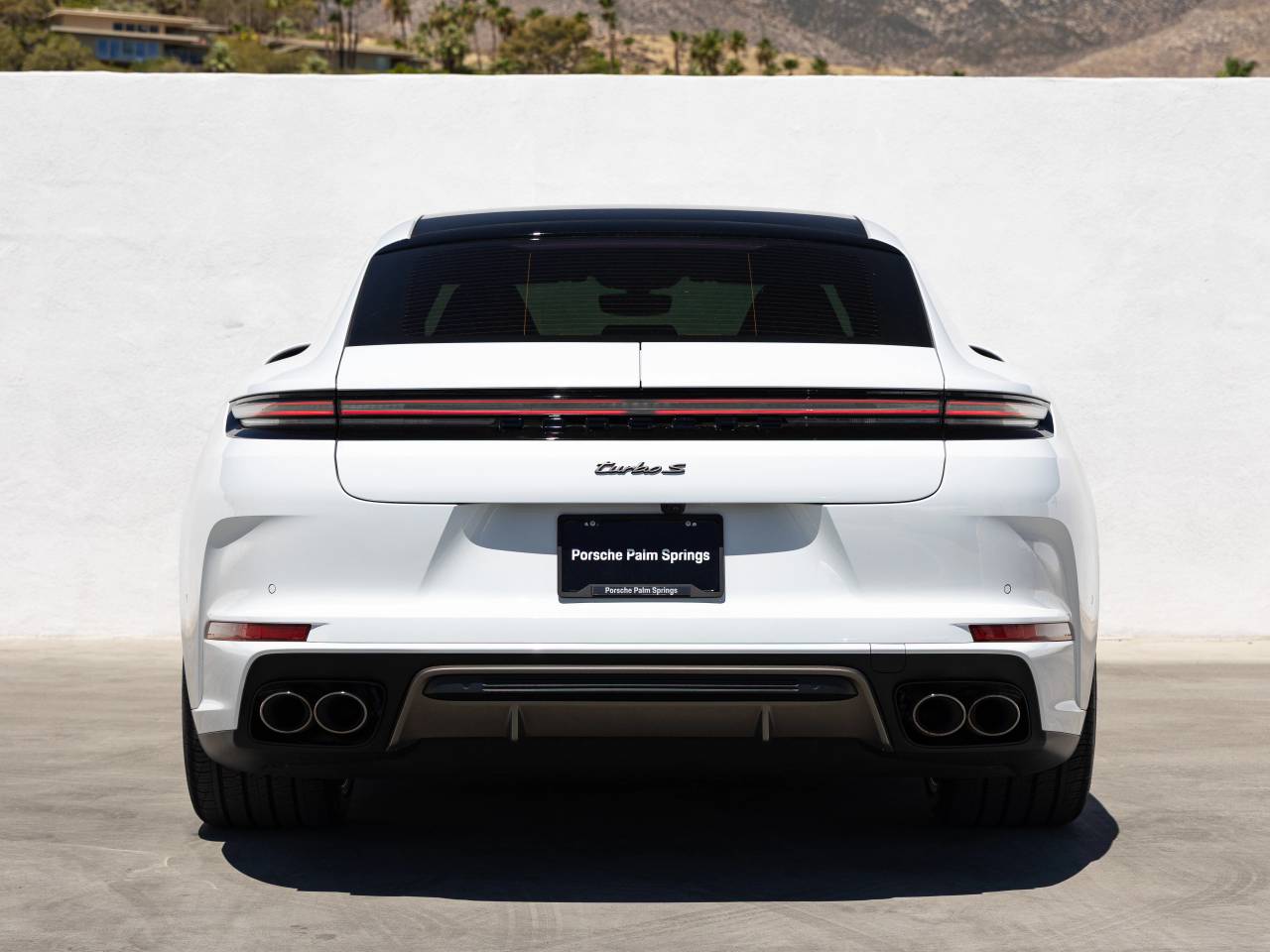 2026 Porsche Panamera Turbo S E-Hybrid