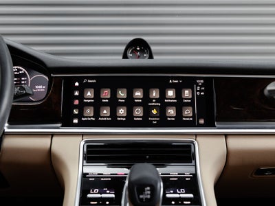 2023 Porsche Panamera Panamera Platinum Edition