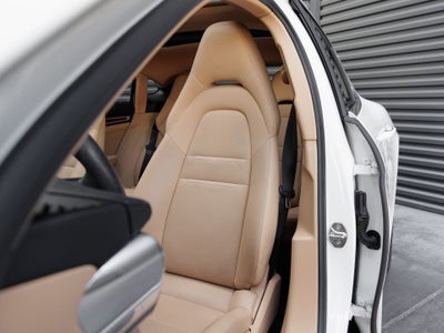 2023 Porsche Panamera Panamera Platinum Edition