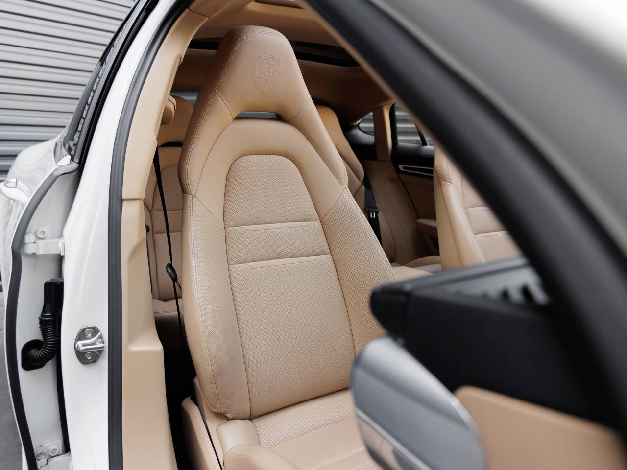 2023 Porsche Panamera Panamera Platinum Edition